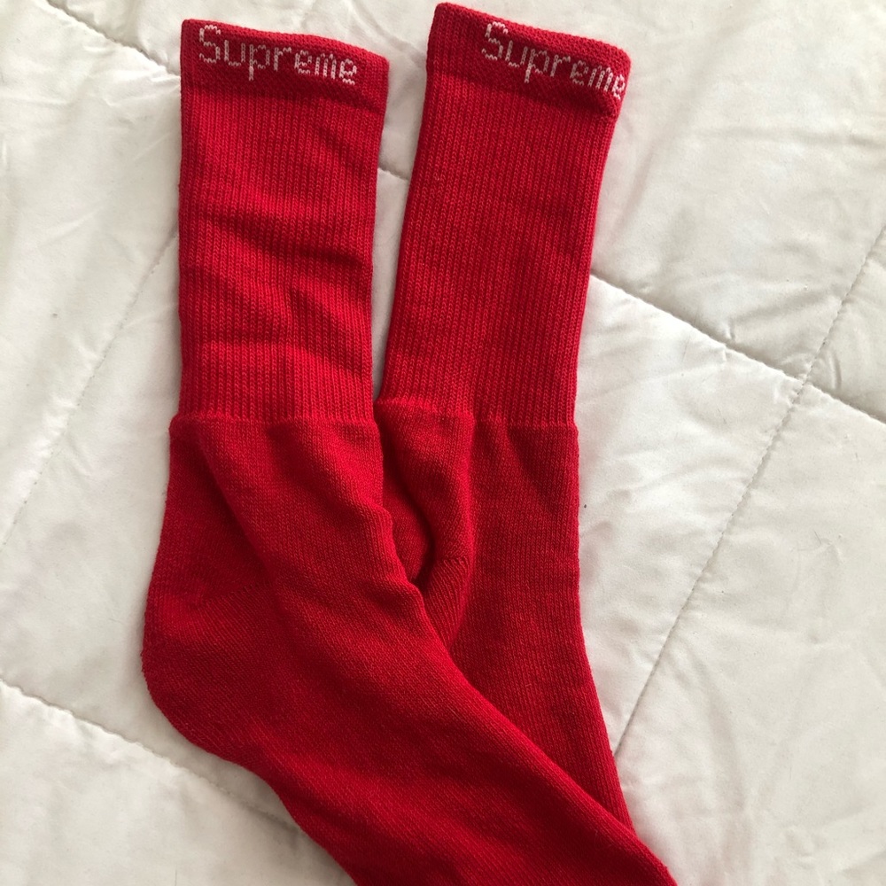Supreme Socks